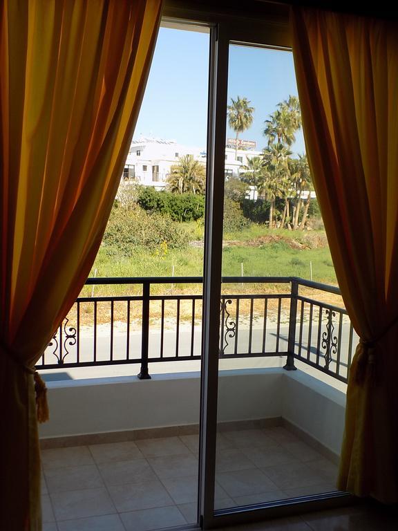 Paphos 基里亚科斯庭院旅馆酒店 外观 照片